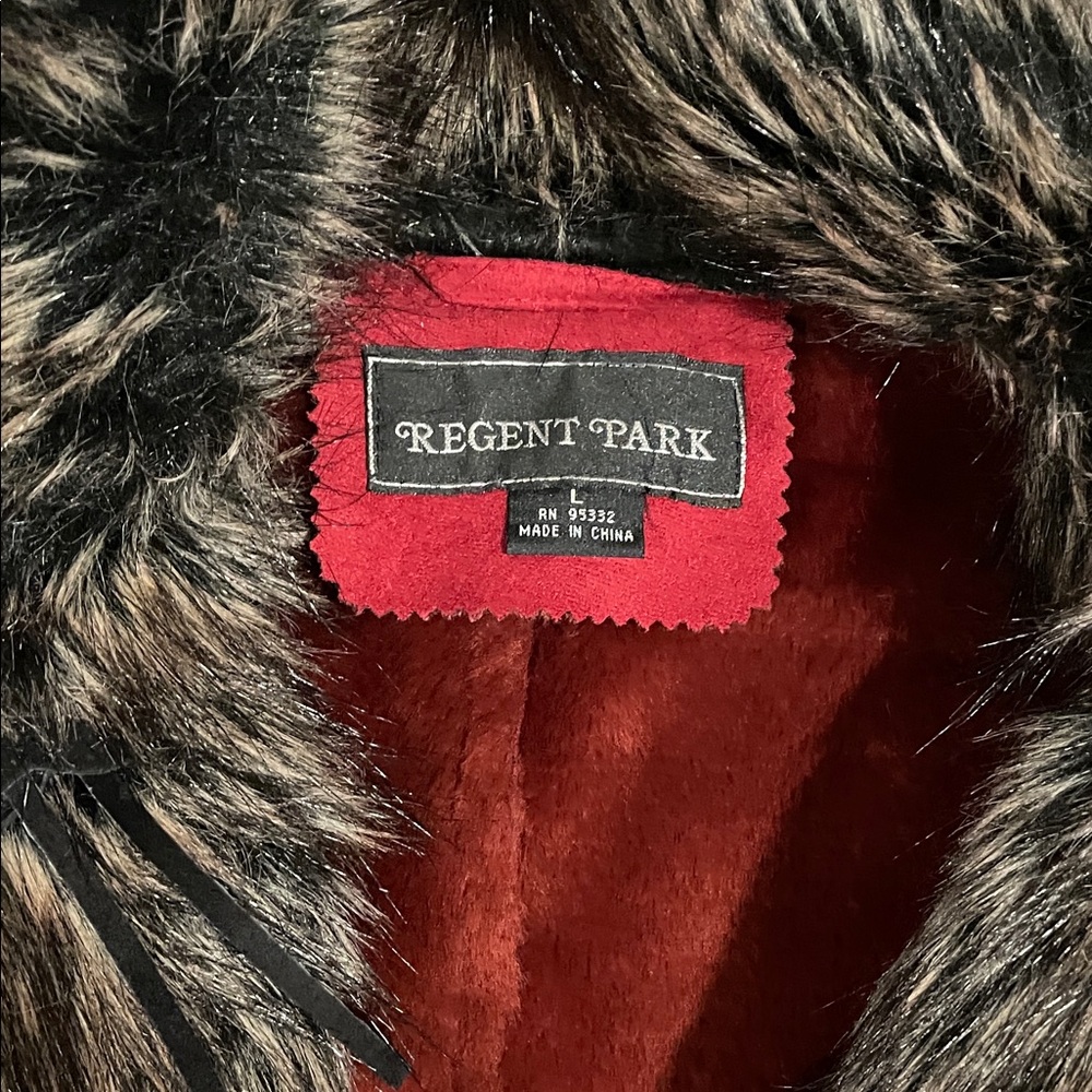 Regent Park Jacket with Faux Fur Trim EUC size L - Picture 5 of 7